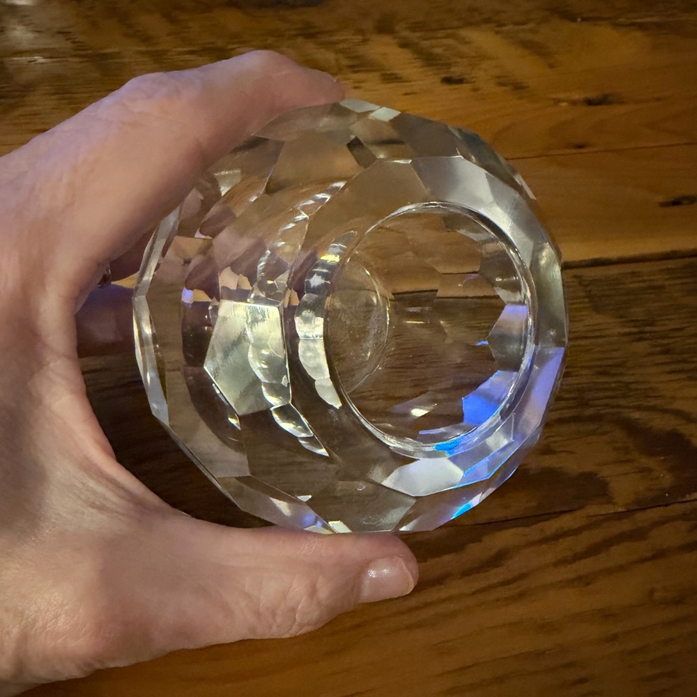 Beautiful Vintage Faceted Crystal Candle Holder - Picture 8 of 8